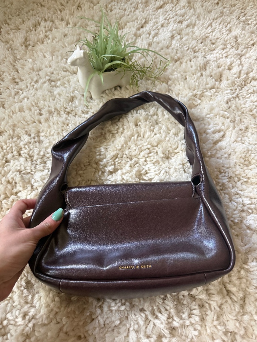 Sleek Charles & Keith Chocolate Brown Twisted-Handle Shoulder Bag chocolate brow